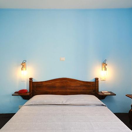 Albergo Della Posta Браччано Экстерьер фото
