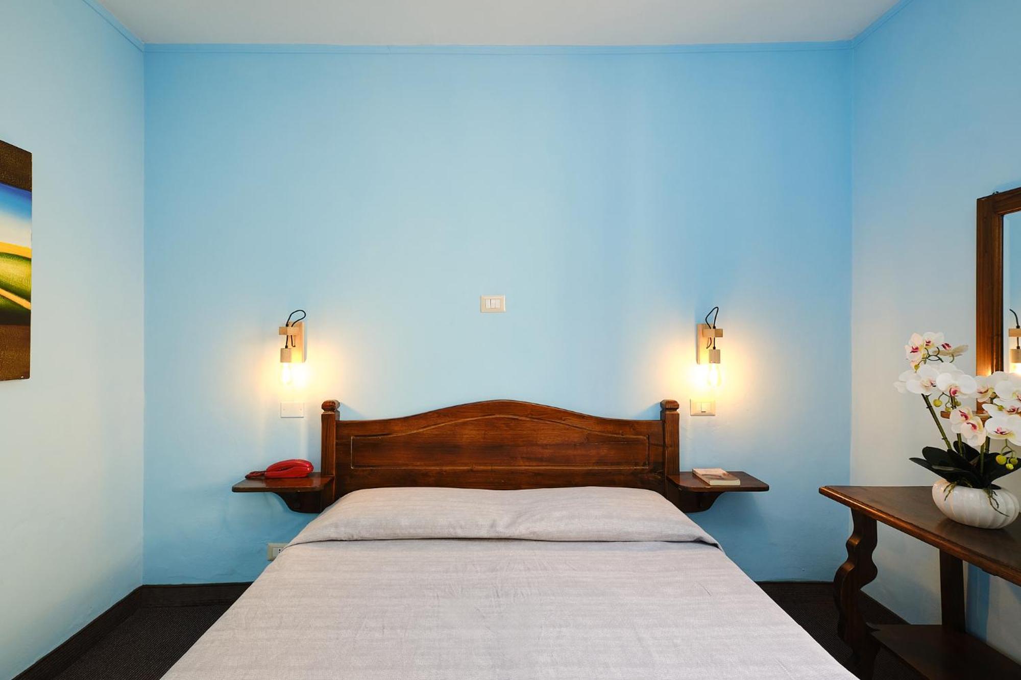 Albergo Della Posta Браччано Экстерьер фото